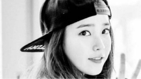 IU演唱会--釜山的海鸥! - AcFun弹幕视频网 - 认