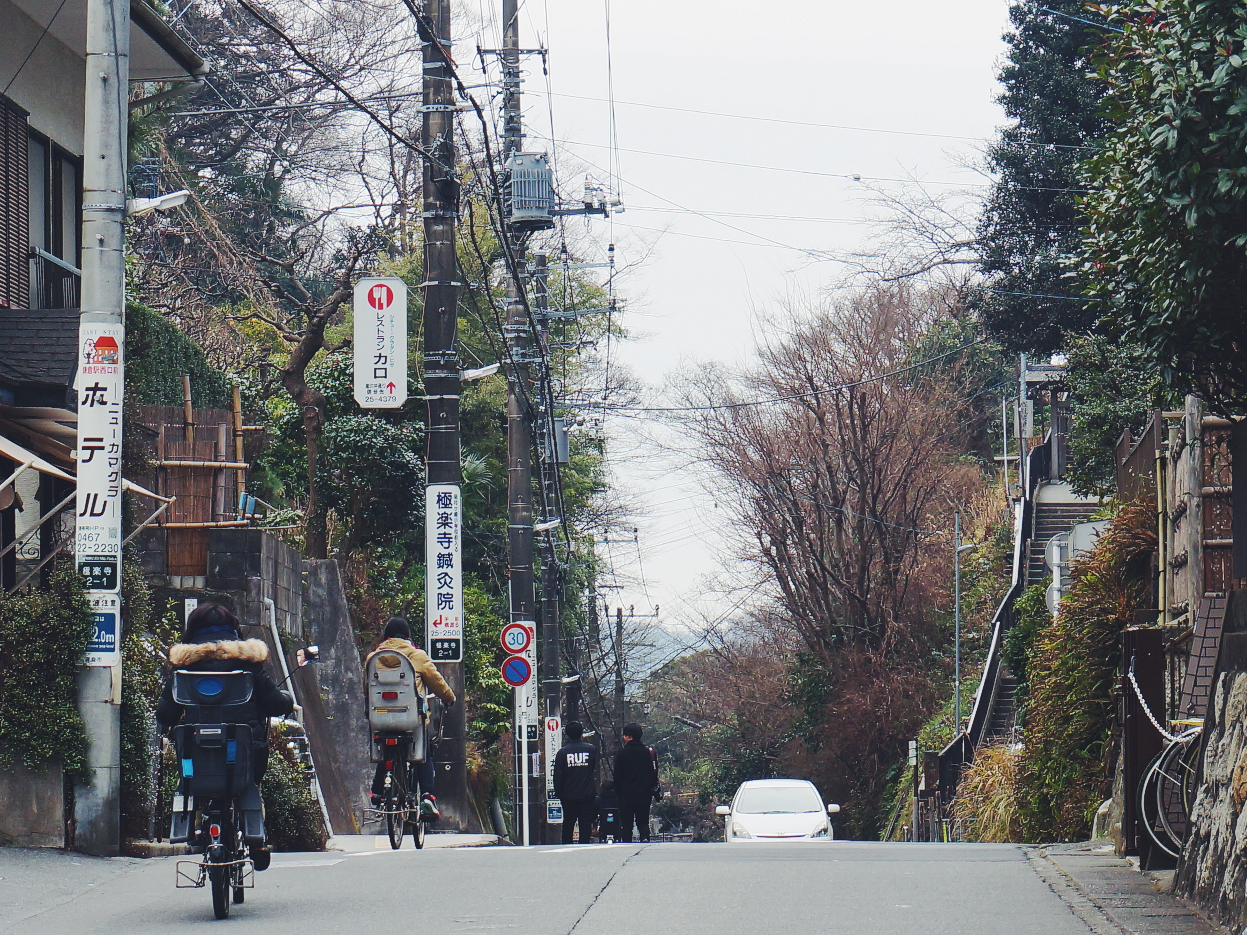 【图集】《海街日记》里的镰仓 - AcFun弹幕视频网 - 认真你就输啦 (ω)ノ- ( ゜- ゜)つロ