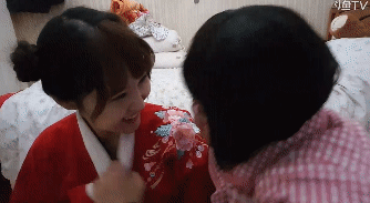 群内直播画质比较渣.另外不要在意其他背景音乐是不小心录进去的.