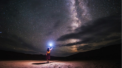 最美星空之下,我们的目标是星辰大海!! - AcFun弹幕视频网 - 认真你就输啦 (ω)ノ- ( ゜- ゜)つロ