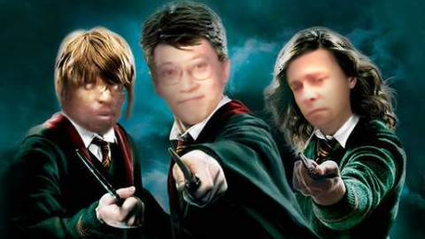 电影《哈利炮特与施肥圣器》--圣地亚戈特技学