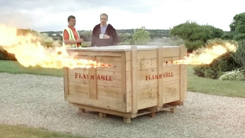 【通缉令字幕组】脑洞喜剧短片《龙》(2015) 