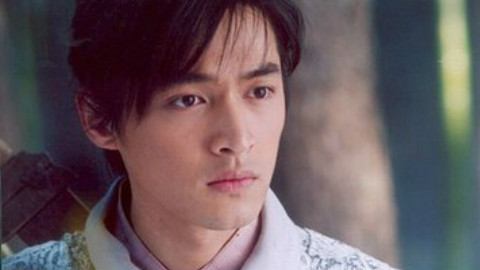 胡歌《忘记时间》翻唱,同学们戴上耳机听! - A