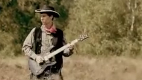 土鳖上偶然发现西部风格的冰与火之歌主题曲 