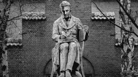 七分钟了解 索伦 祁克果(克尔凯郭尔) - AcFun弹幕视频网 - 认真你就输啦 (ω)ノ- ( ゜- ゜)つロ