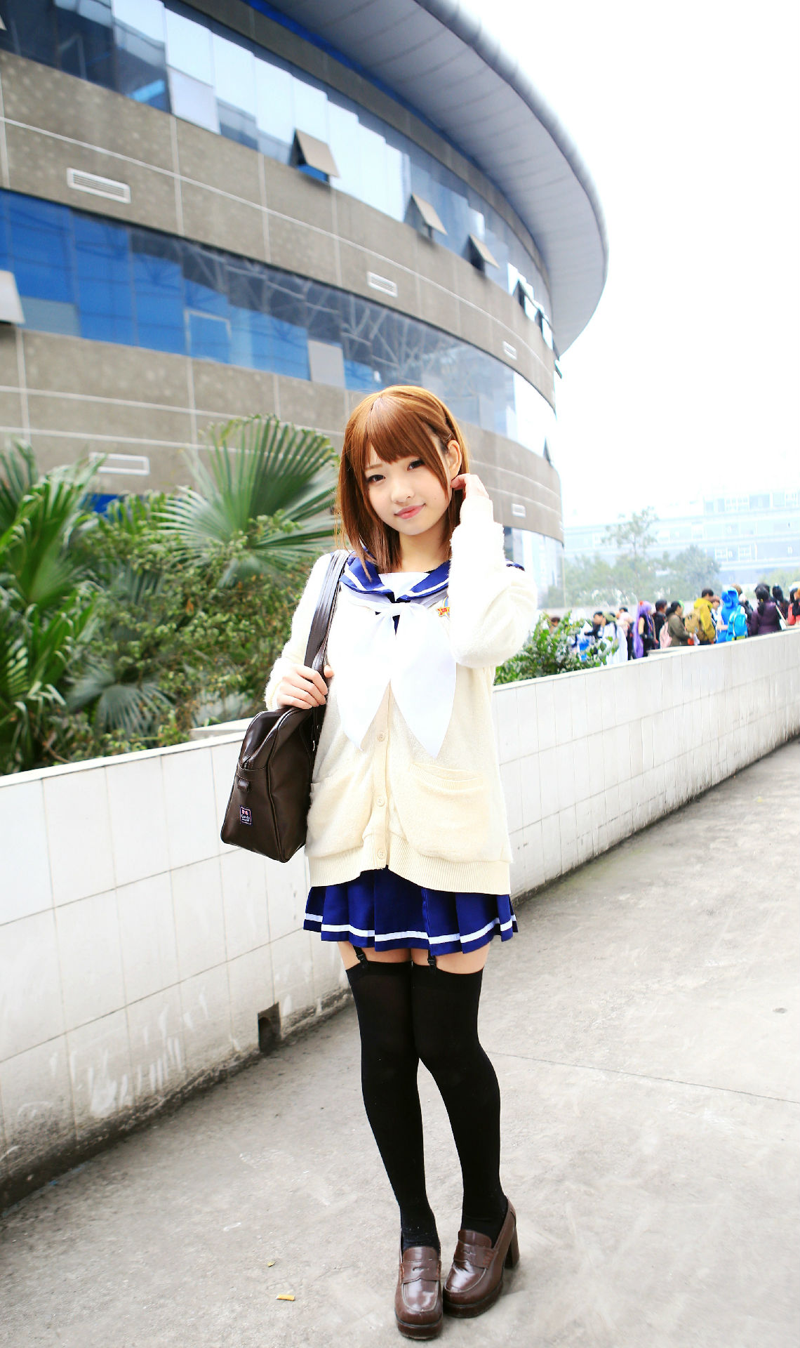 【cos】2月成都与重庆各自的一个漫展~ - acfun弹幕视频网 - 认真你就